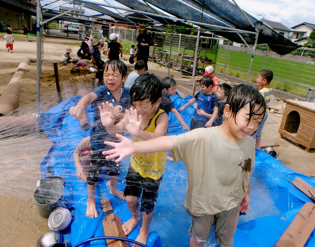 水遊び